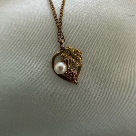 Gold and Pearl Leaf Black Hills Gold Pendant Necklace - Picture 3 of 4